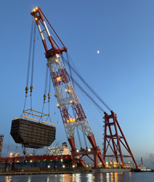 Hapag-Lloyds-ultra-large-boxship-gets-its-LNG-bunker-tank