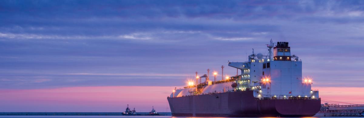 méthanier crépuscule